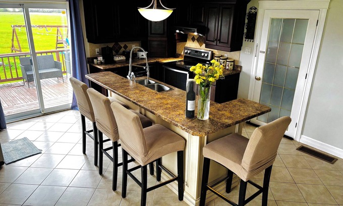 Cap-Pele House | Beach Lovers Dreams : Close to sand and amenities