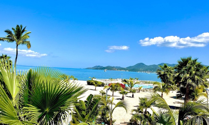 Nettle Bay Villa | Beach villa, pool, exotic garden, private terrace, safety water tank