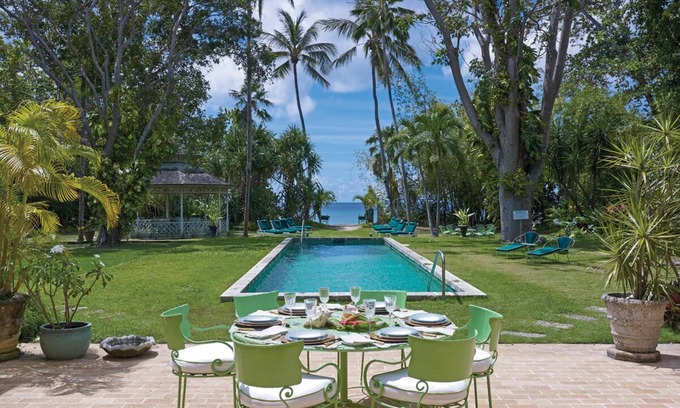 Little Battaleys Villa | Beachfront Bliss Getaway with Pool - Nelson Gay (9 bed)