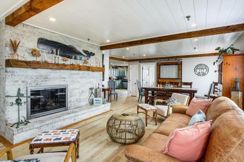 Dennis Port Apartment | Beachfront Dennis Condo with Patio, Dogs Welcome