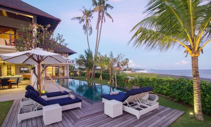 Ketewel House | Beachfront Luxury, Villa Purnama