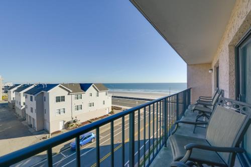 North Wildwood Apartment | Beachfront North Wildwood Condo with Ocean Views!