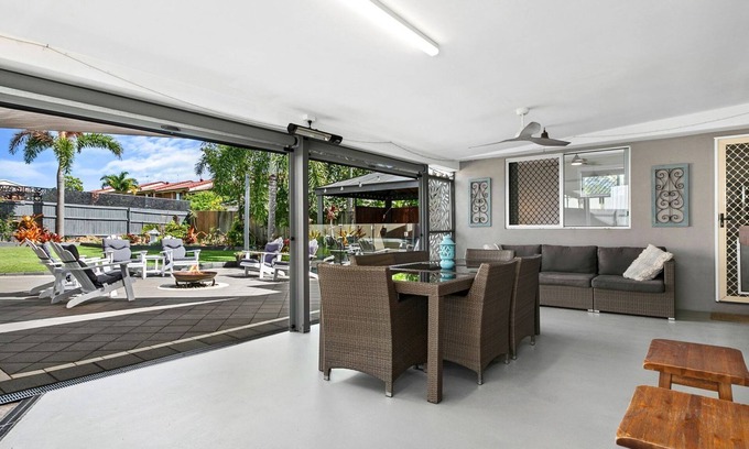 Pialba House | Beachside Serenity in the heart of Pialba
