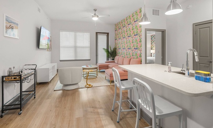 Rural Estates Apartment | Beachy Escape: 2BR/2BA w./Pool, Gym, and Theater