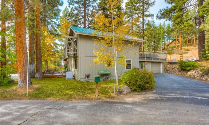 Incline Village House | Bear & Moose Manor Permit #WSTR22,0202 and TLT #W-4770