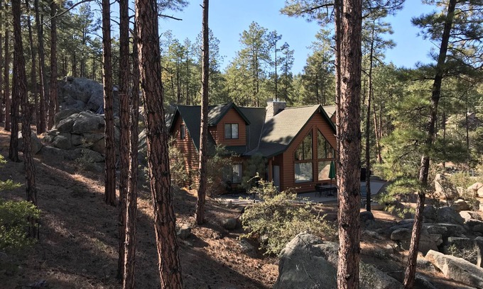 Prescott Cabin | Bear Tree Lodge - Prescott Cabin Rentals