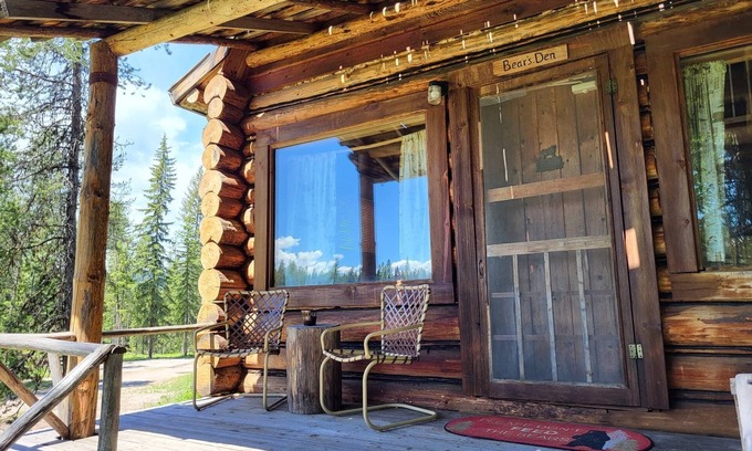Condon Cabin | "Bears Den" rustic cabin hidden in the pines.