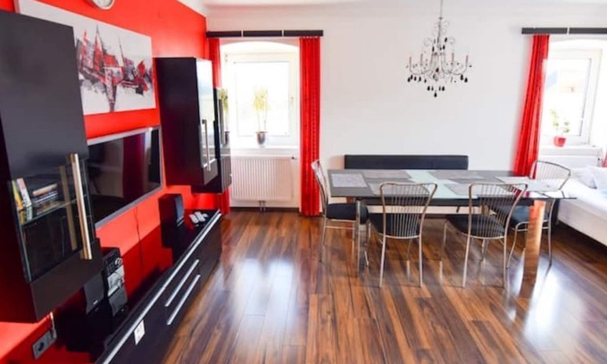 Sankt Martin-Karlsbach Apartment | beautiful 90m² apartment with three rooms in the countryside