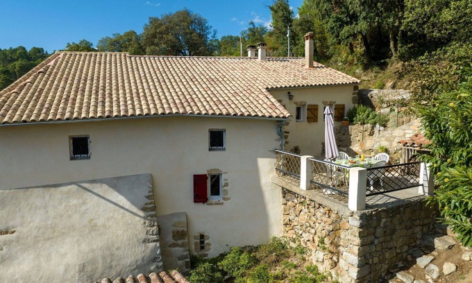 Saint-Jean-du-Gard House | Beautiful villa for 6 guests with WIFI, TV, terrace, pets allowed and parking