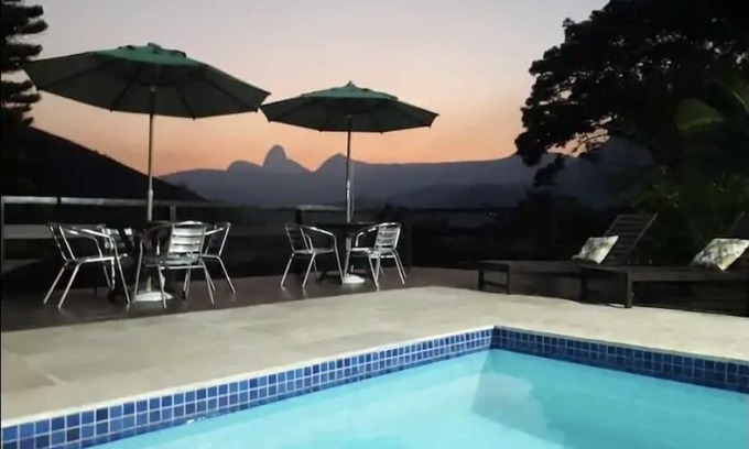 Itaipava House | BEAUTIFUL HOUSE IN A FAMILY ENVIRONMENT FIVE MINUTES FROM THE CENTER.