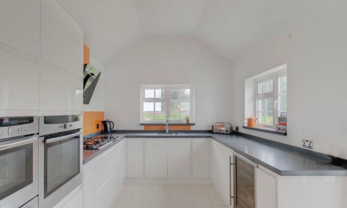 Malvern Wells House | Beautiful 3-Bed House in the hamlet of Ham Green