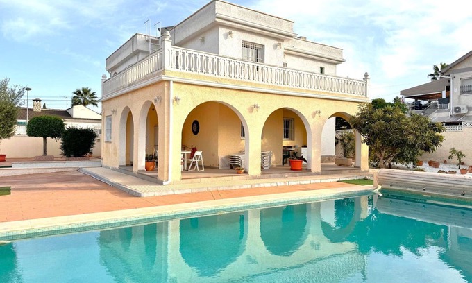 Los Balcones Villa | Beautiful 3-bedroom villa with large private pool