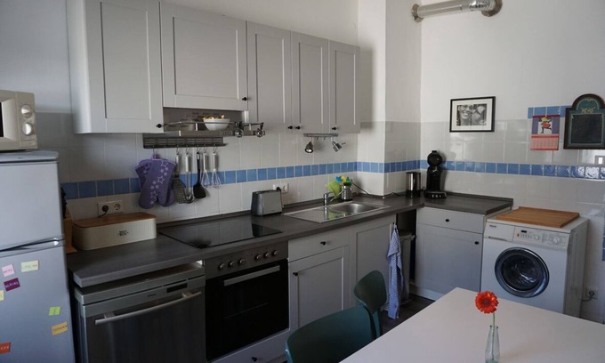 Eversheide Apartment | Beautiful 3 room old apartment "Triftstr." in Osnabrück