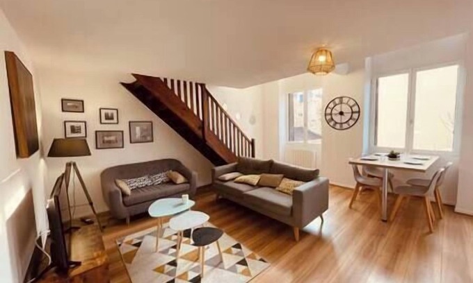 Saint-Roch - Badouillere - Chavanelle Apartment | Beautiful 4-bedroom duplex apartment