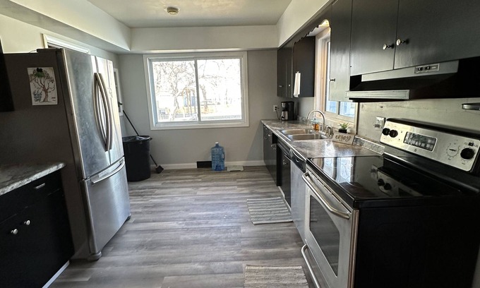 Goodrich House | Beautiful 4BDR, Cental ND home. Perfect for your hunting group or family.