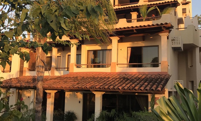 Coco Sunset Hills Condo | Beautiful and comfortable Two Bedrooms Beach Condo