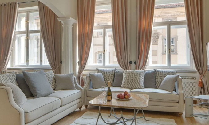 Josefov Apartment | Beautiful apartment near Charles Bridge