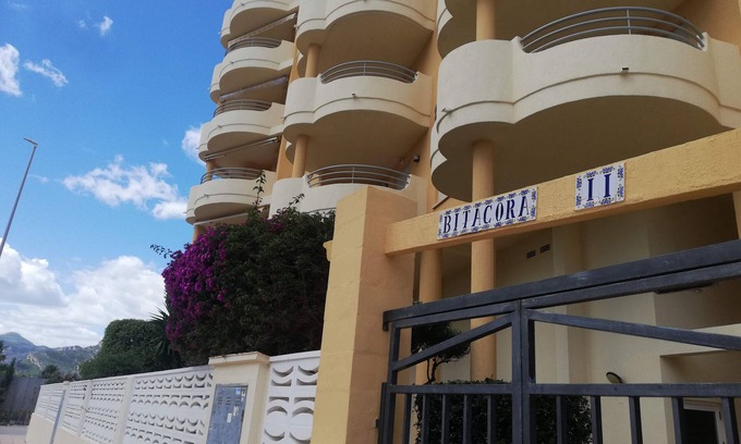 Xeraco Beach Apartment | Beautiful apartment on the 4th floor, South East facing terrace with views, pool and garage!