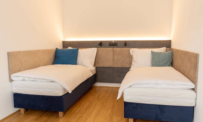 Mieming Apartment | Beautiful apartment for 6 guests with WIFI, TV, patio and parking