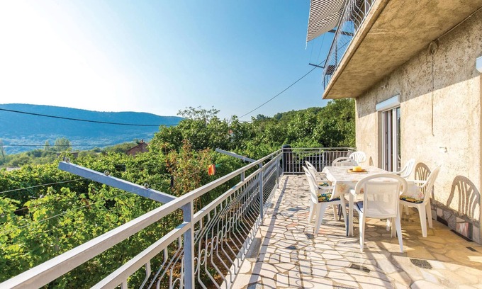 Bribir Apartment | Beautiful apartment in Bribir with WiFi