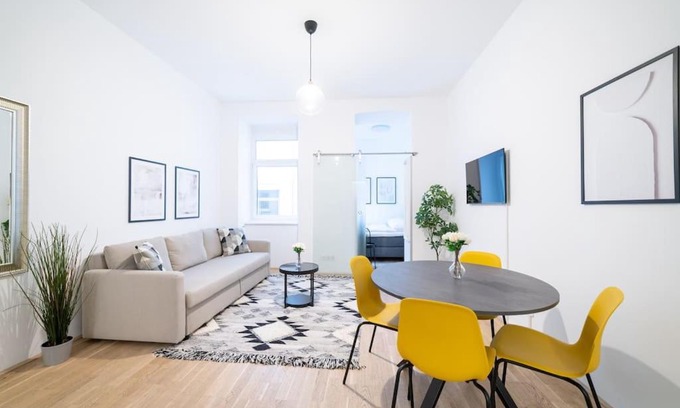 Roßau Apartment | Beautiful apartment in Vienna's heart 1b