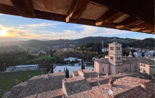 Nocera Umbra Apartment | Beautiful Apartment In Nocera Umbra