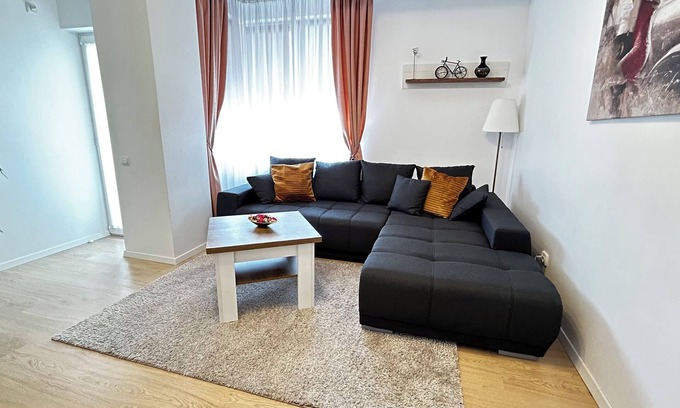 Sector 5 Apartment | Beautiful Apartment with a gorgeouse sunrise view