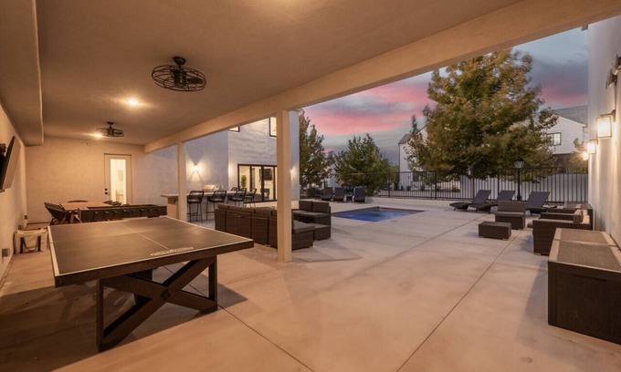 Hurricane House | Beautiful BBQ area, Lots of games, Movie nights outside!