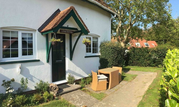 Aberporth House | Beautiful Cosy Cottage in Aberporth