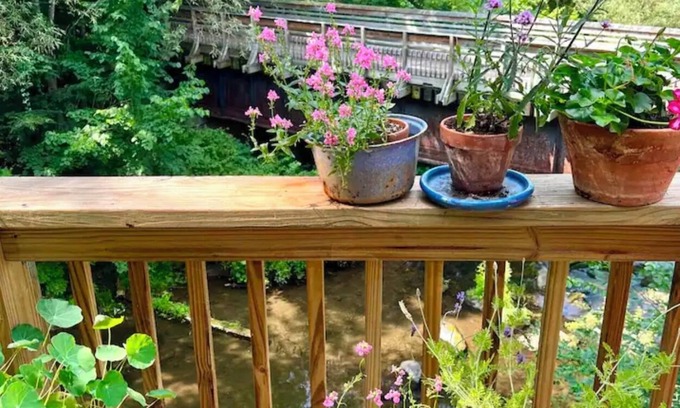 West Pawlet Apartment | Beautiful, cozy flat in historic PO w/balcony overlooking river & rail trail.