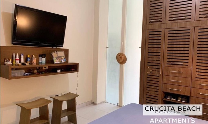 Crucita House | Beautiful Crucita Beach Condo - Oceanfront Property