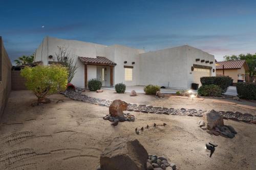 Yuma East Estates Villa | Beautiful Desert Oasis Villa with Pool