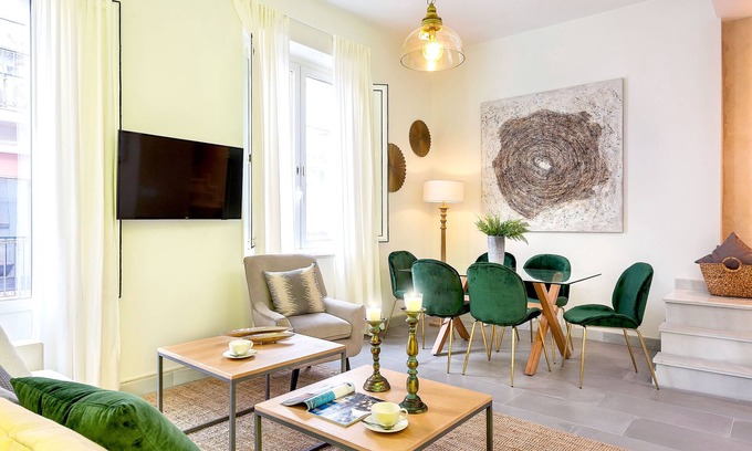 El Arenal Apartment | Beautiful duplex with terrace in center. Galera IV
