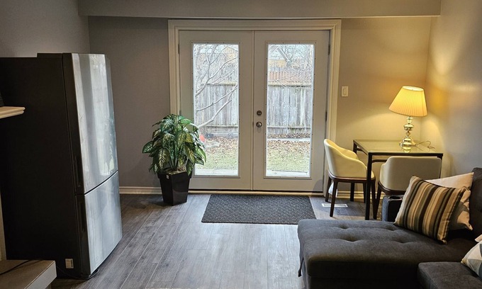 Brampton Apartment | Beautiful Executive Apartment