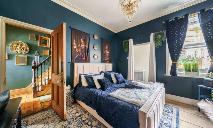 Portswood House | Beautiful family home close to shops, restaurants,transport and city centre
