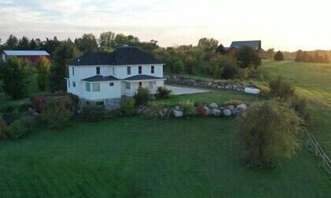Britton House | Beautiful family home in Britton, SD