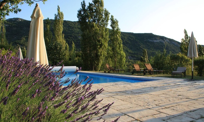 Montreal-les-Sources House | Beautiful house in an exceptional place - jacuzzi & pool-in Drôme Provençale