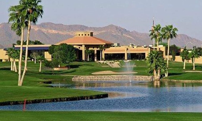 Alta Mesa House | Beautiful golf course gated community with private putting green, pool/hot tub!