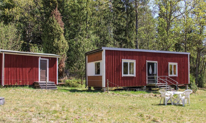 Tvetaryd House | Beautiful home in Backaryd with WiFi