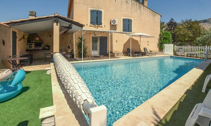 Taillades House | Beautiful home in Les Taillades