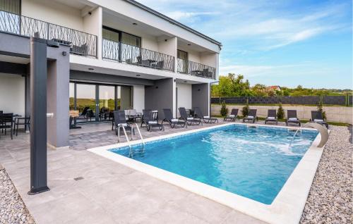 Breznicki Hum House | Beautiful Home In Gornji Kraljevec