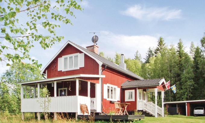 Lesjofors House | Beautiful home in Lesjöfors with sauna