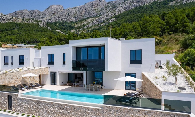 Omis House | Beautiful home in Omis with kitchen