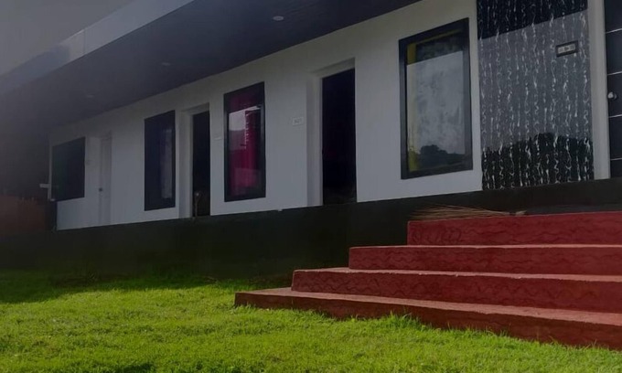 Kodaikanal Bed & Breakfast | Beautiful homestay with valley view rooms