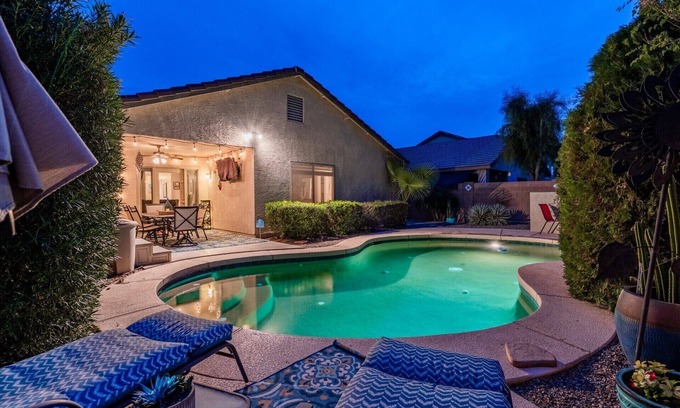 Los Arbolitos Ranch House | Beautiful Home with Heated Pool and Hot Tub! Spring Training and Stadium nearby.