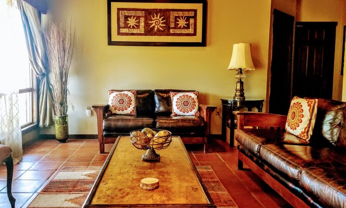 Ejido El Porvenir House | Beautiful, impeccable and safe home in the heart of Valle de Guadalupe.