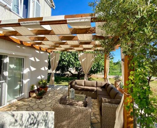 Ugljan Apartment | Beautiful island house Ugljan