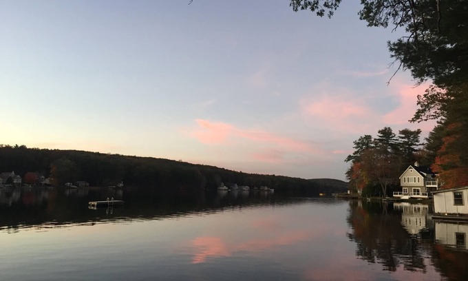 Sturbridge House | Beautiful Lakefront Home in Heart of Massachusetts Near Antiquing and Breweries