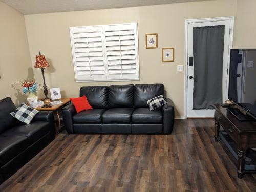 Layton House | Beautiful Large Residential Home