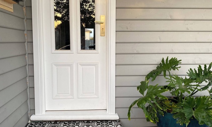 Yarram House | Beautiful, Modern, Cosyn3 Bedroom House.
